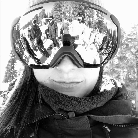 Meet your Posher, Chelsea - Picture 2 of 2